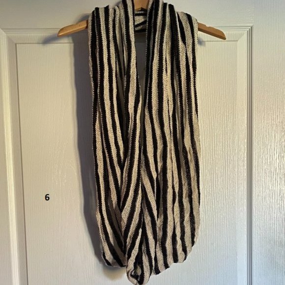 Any Scarf - $10 - Picture 7 of 10